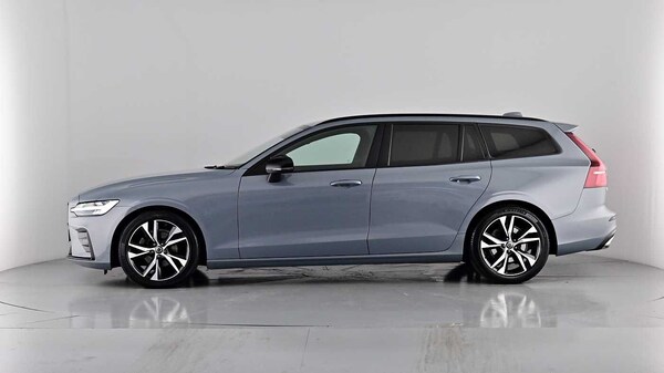 Used Volvo V60 2022 for sale - 75652741: Photo 53
