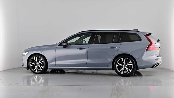 Used Volvo V60 2022 for sale - 75652741: Photo 55