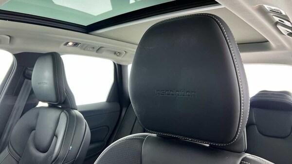 Used Volvo XC60 2020 for sale - 76344142: Photo 11