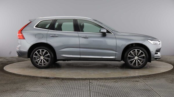 Used Volvo XC60 2020 for sale - 76344142: Photo 4