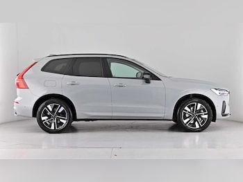 Used Volvo XC60 2025 for sale - 79582509: Photo