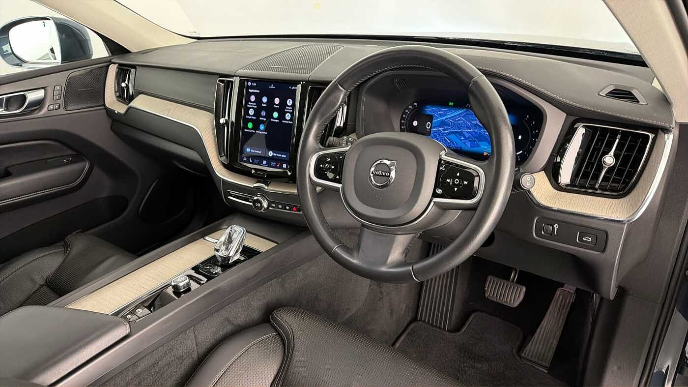 Used Volvo XC60 2022 for sale - 77981163: Photo 12