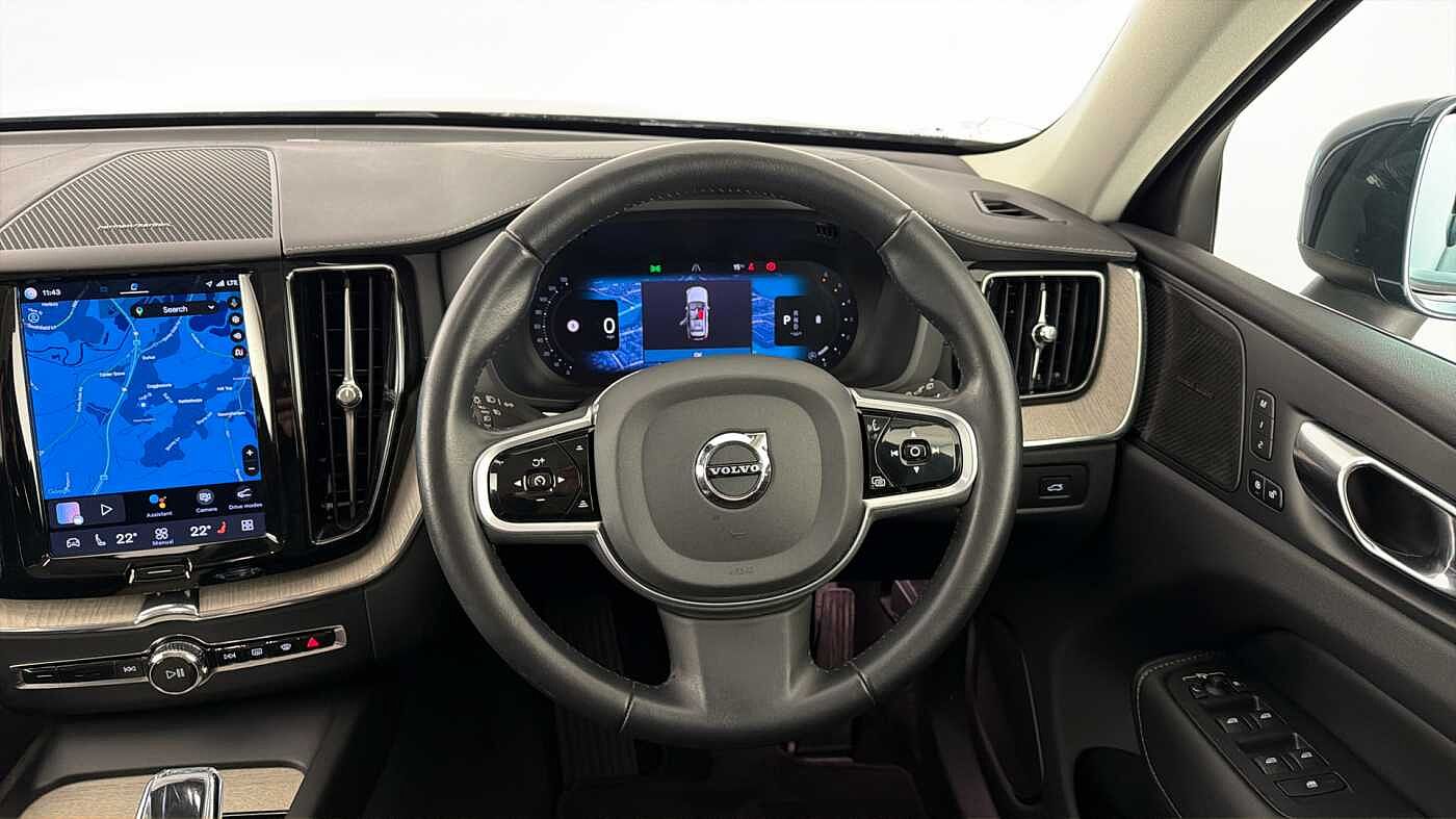 Used Volvo XC60 2022 for sale - 77981163: Photo 9