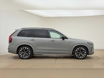 Used Volvo XC90 2025 for sale - 78670430: Photo