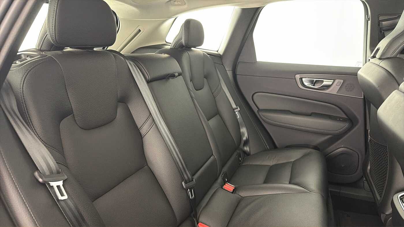 Used Volvo XC60 2022 for sale - 77312381: Photo 32