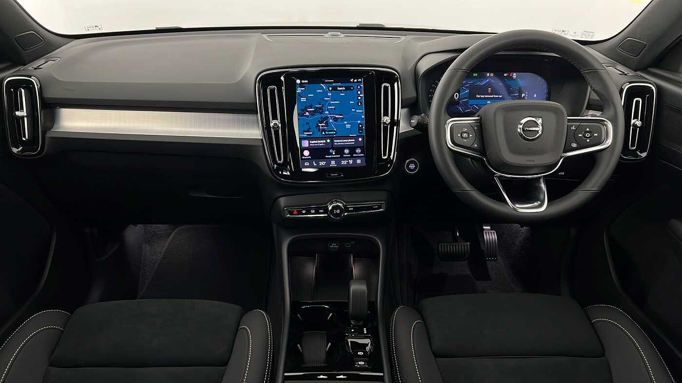 Used Volvo XC40 2025 for sale - 76780318: Photo 10