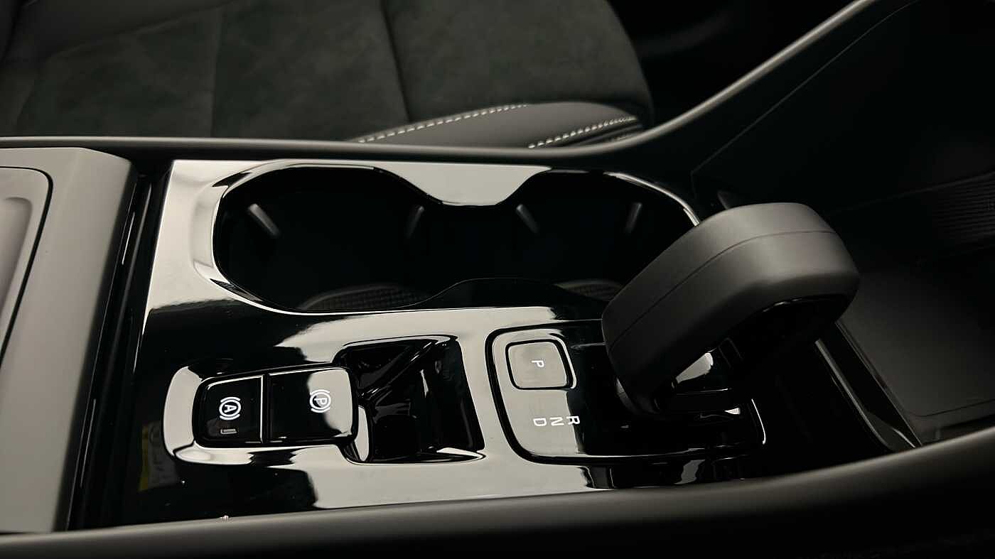 Used Volvo XC40 2025 for sale - 76780318: Photo 13