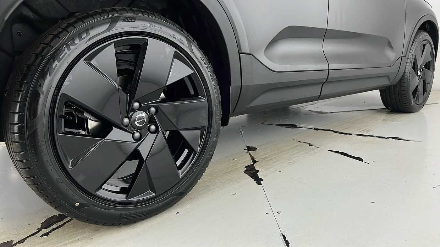 Used Volvo XC40 2025 for sale - 76780318: Photo 30