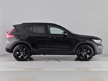 Used Volvo XC40 2025 for sale - 76780318: Photo