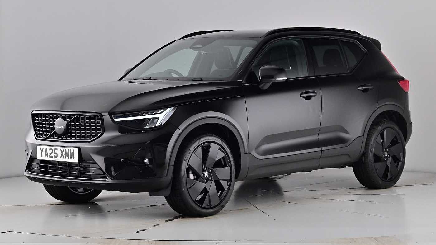 Used Volvo XC40 2025 for sale - 76780318: Photo 4