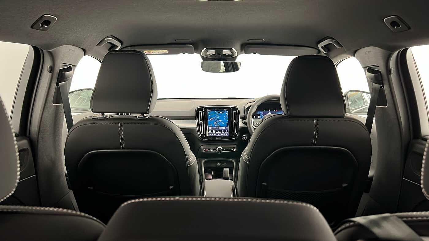 Used Volvo XC40 2025 for sale - 76780318: Photo 45