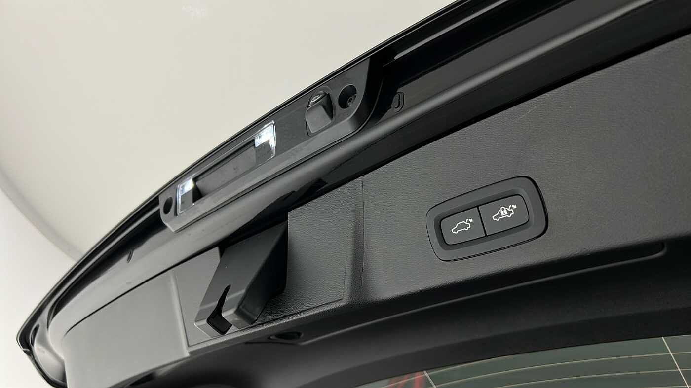 Used Volvo XC40 2025 for sale - 76780318: Photo 46