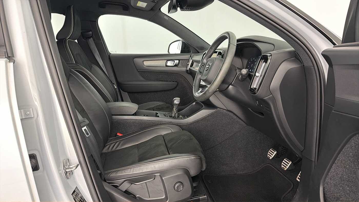 Used Volvo XC40 2021 for sale - 77745845: Photo 17