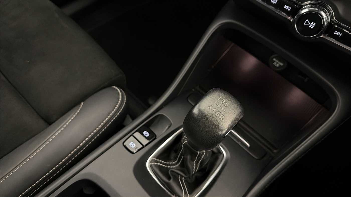 Used Volvo XC40 2021 for sale - 77745845: Photo 21