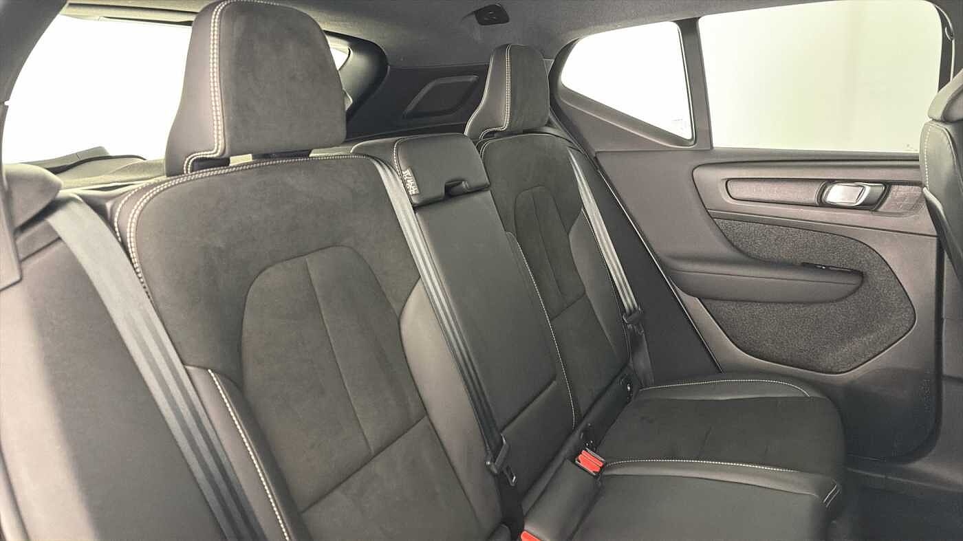 Used Volvo XC40 2021 for sale - 77745845: Photo 33