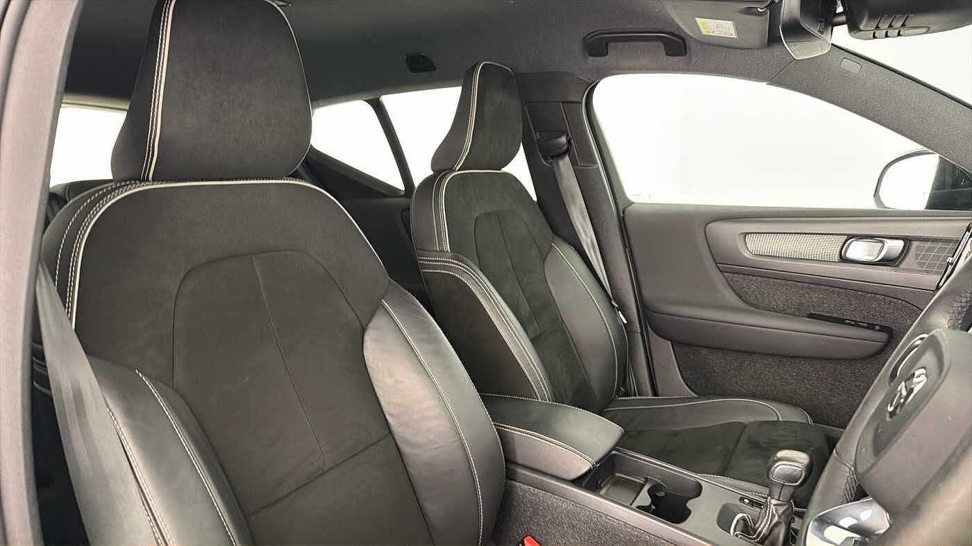 Used Volvo XC40 2021 for sale - 77745845: Photo 35