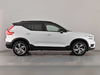 Used Volvo XC40 2021 for sale - 77745845: Photo