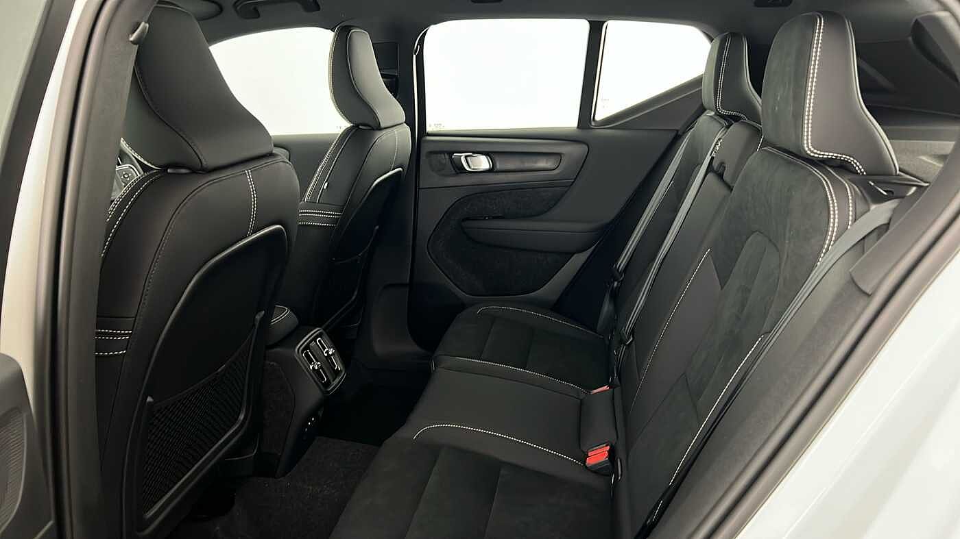 Used Volvo XC40 2025 for sale - 77210241: Photo 12