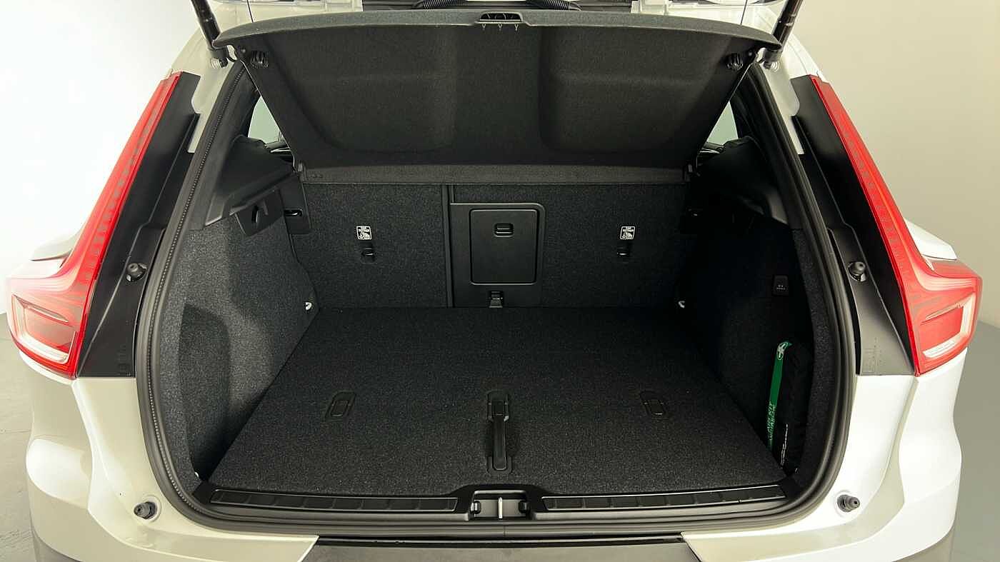 Used Volvo XC40 2025 for sale - 77210241: Photo 19