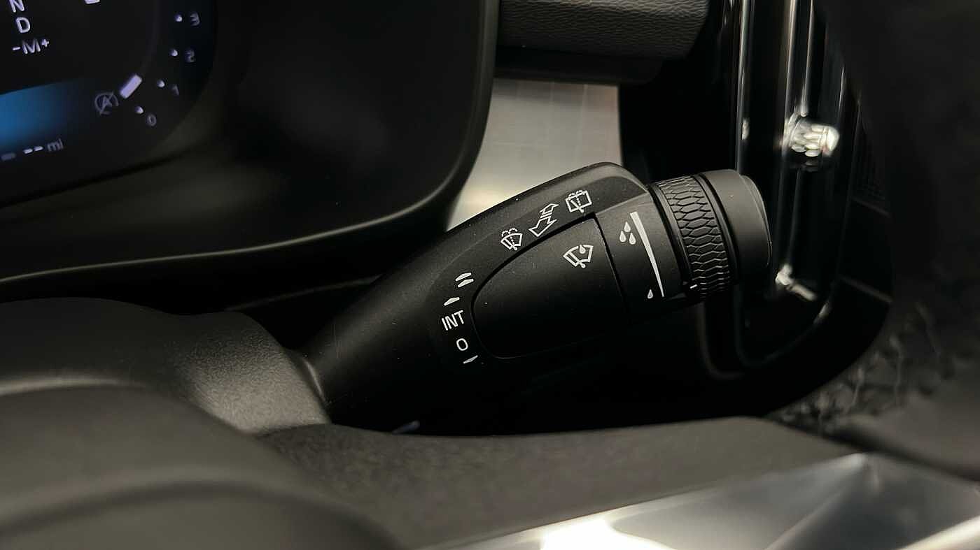 Used Volvo XC40 2025 for sale - 77210241: Photo 37