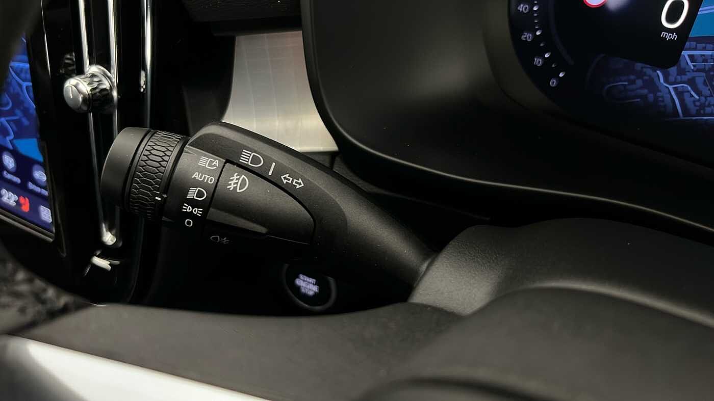 Used Volvo XC40 2025 for sale - 77210241: Photo 38