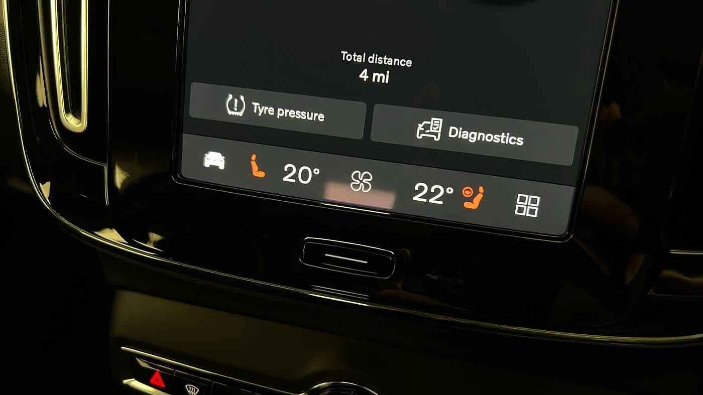 Used Volvo XC40 2025 for sale - 77210241: Photo 44