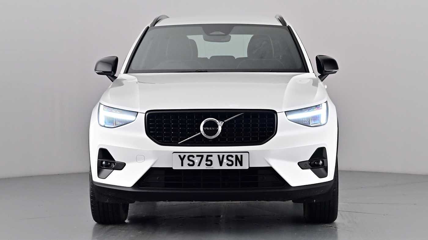 Used Volvo XC40 2025 for sale - 77210241: Photo 9