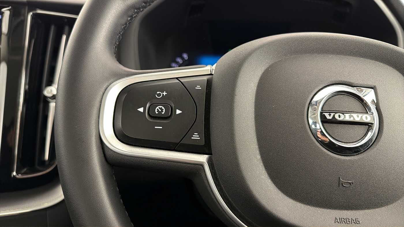 Used Volvo XC60 2022 for sale - 78133518: Photo 17