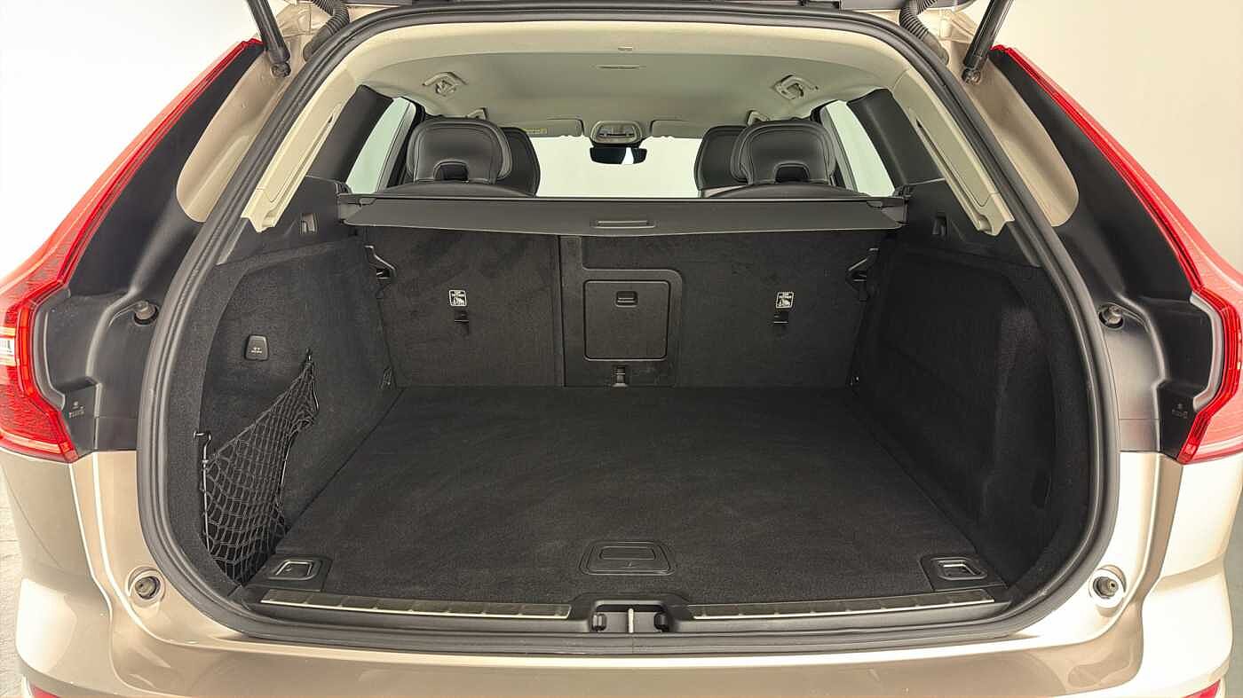 Used Volvo XC60 2022 for sale - 78133518: Photo 19