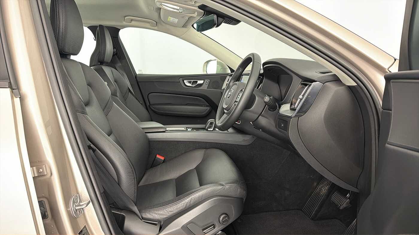 Used Volvo XC60 2022 for sale - 78133518: Photo 23
