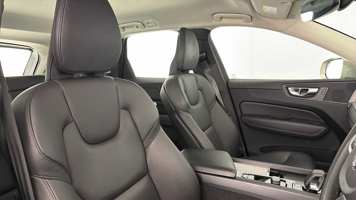 Used Volvo XC60 2022 for sale - 78133518: Photo 32