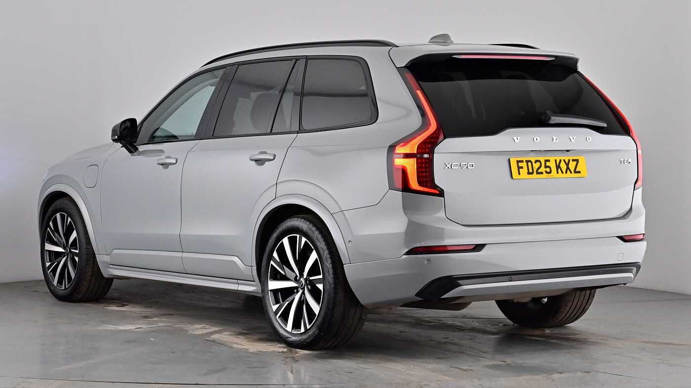 Used Volvo XC90 2025 for sale - 78219041: Photo 2