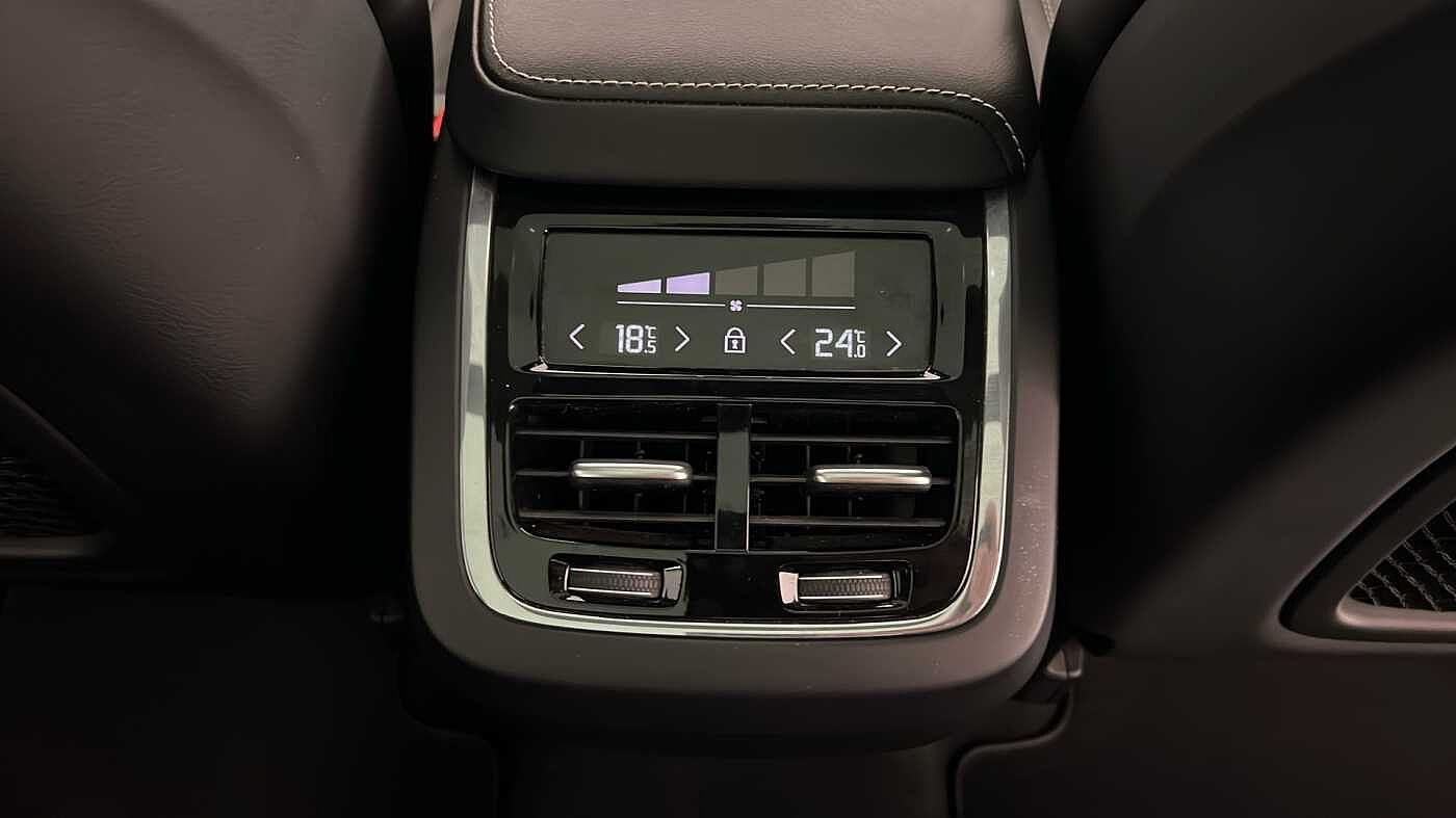 Used Volvo XC60 2021 for sale - 77137718: Photo 31