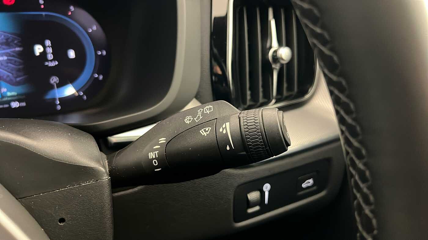 Used Volvo XC60 2021 for sale - 77137718: Photo 34