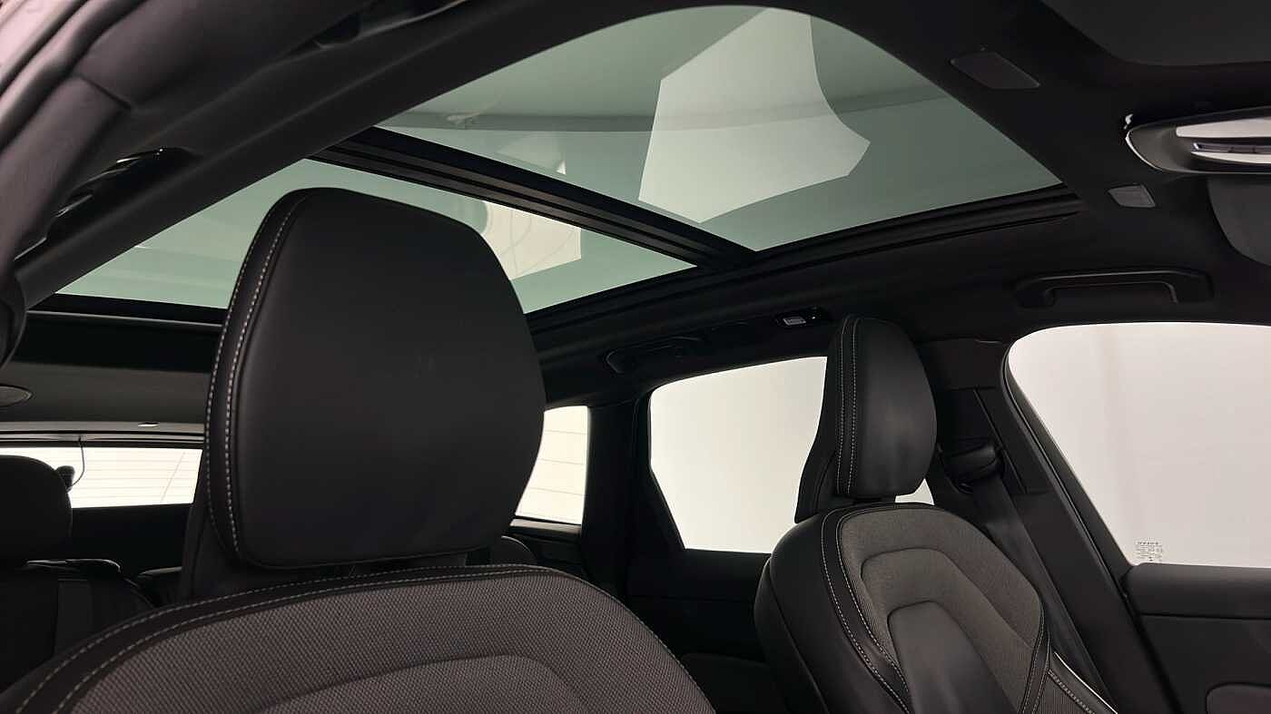 Used Volvo XC60 2021 for sale - 77137718: Photo 36