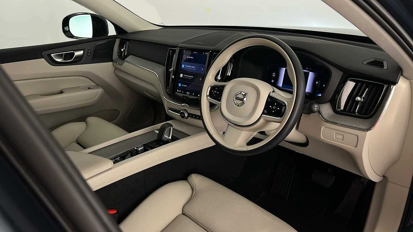 Used Volvo XC60 2023 for sale - 75946685: Photo 16