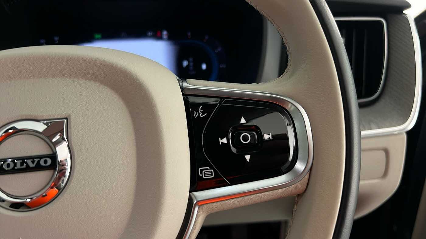 Used Volvo XC60 2023 for sale - 75946685: Photo 19