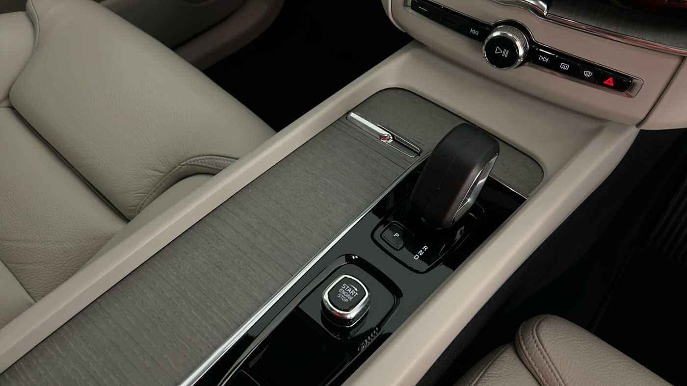 Used Volvo XC60 2023 for sale - 75946685: Photo 20