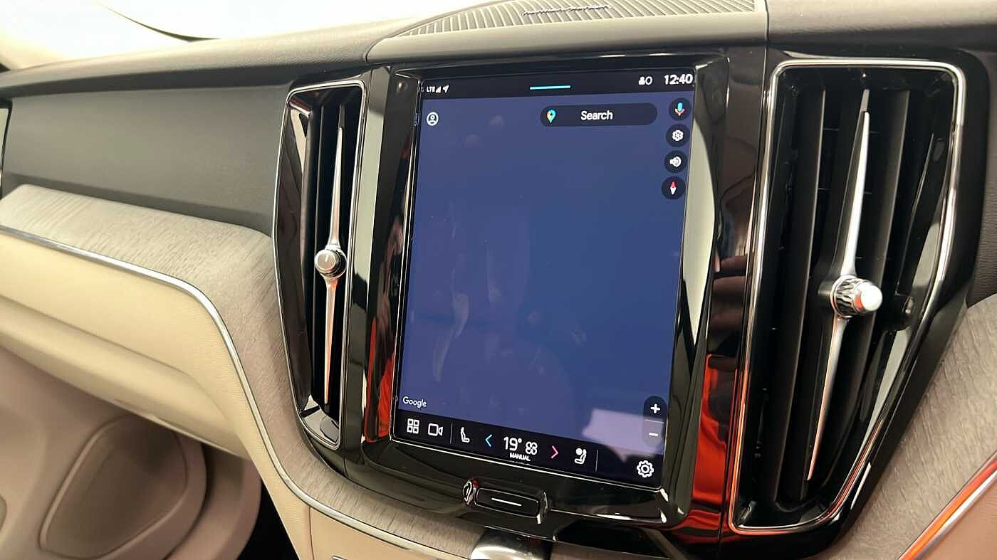 Used Volvo XC60 2023 for sale - 75946685: Photo 22