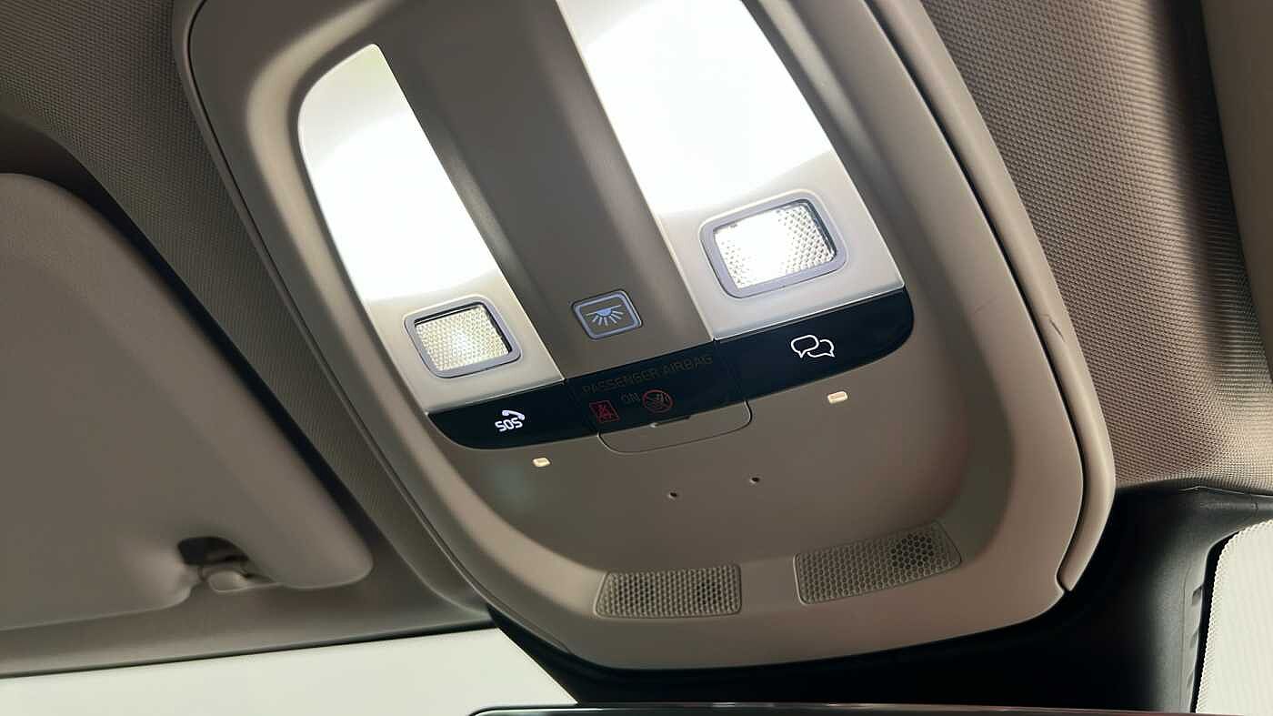 Used Volvo XC60 2023 for sale - 75946685: Photo 31