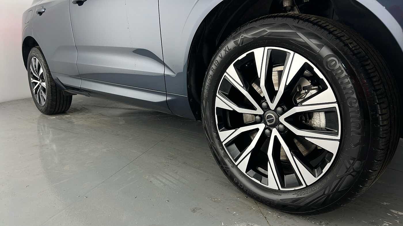 Used Volvo XC60 2023 for sale - 75946685: Photo 38