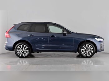 Used Volvo XC60 2023 for sale - 75946685: Photo
