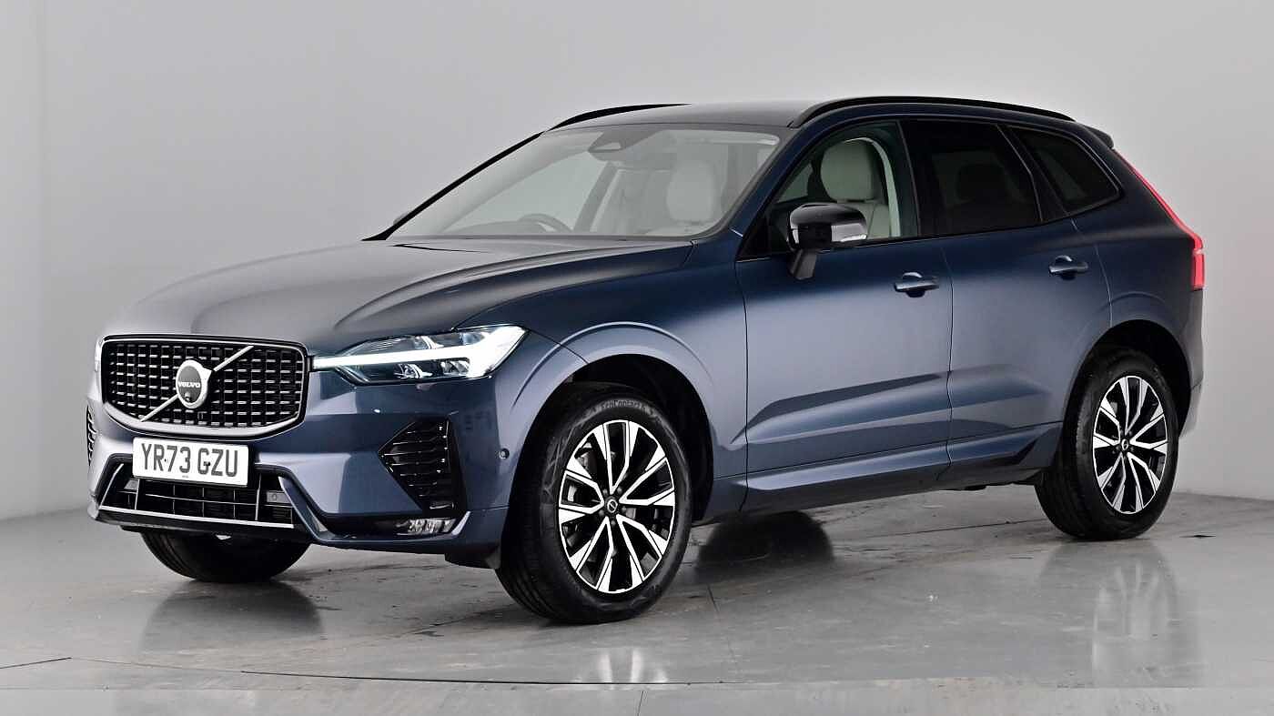 Used Volvo XC60 2023 for sale - 75946685: Photo 4