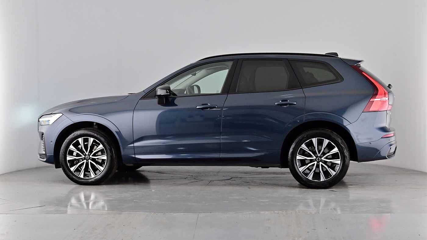 Used Volvo XC60 2023 for sale - 75946685: Photo 54