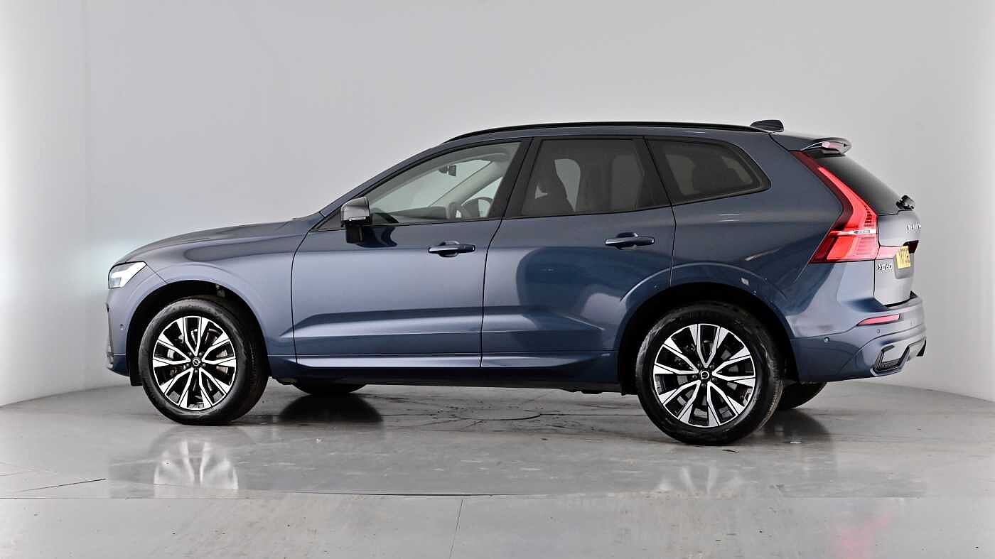 Used Volvo XC60 2023 for sale - 75946685: Photo 55