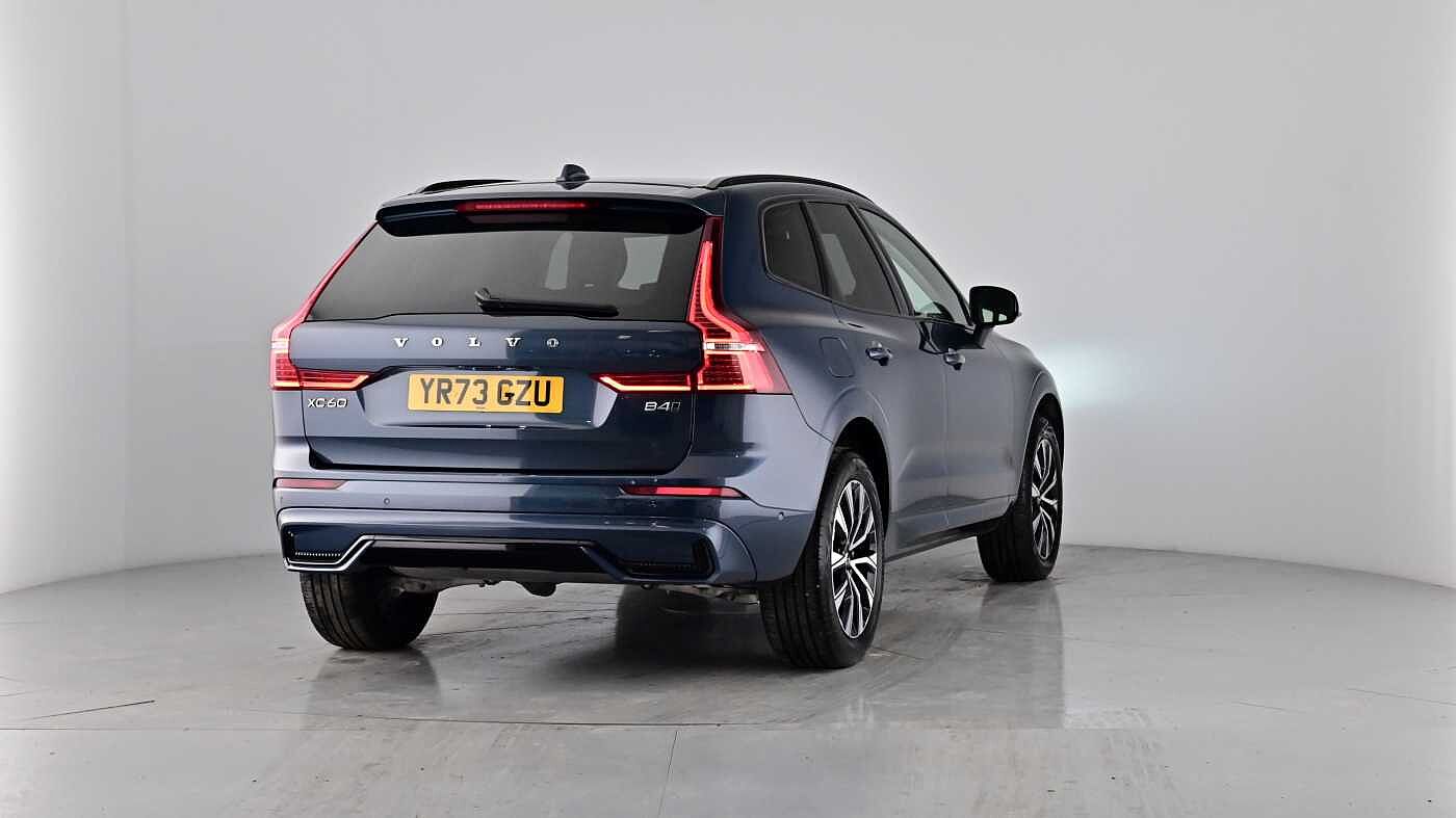 Used Volvo XC60 2023 for sale - 75946685: Photo 64