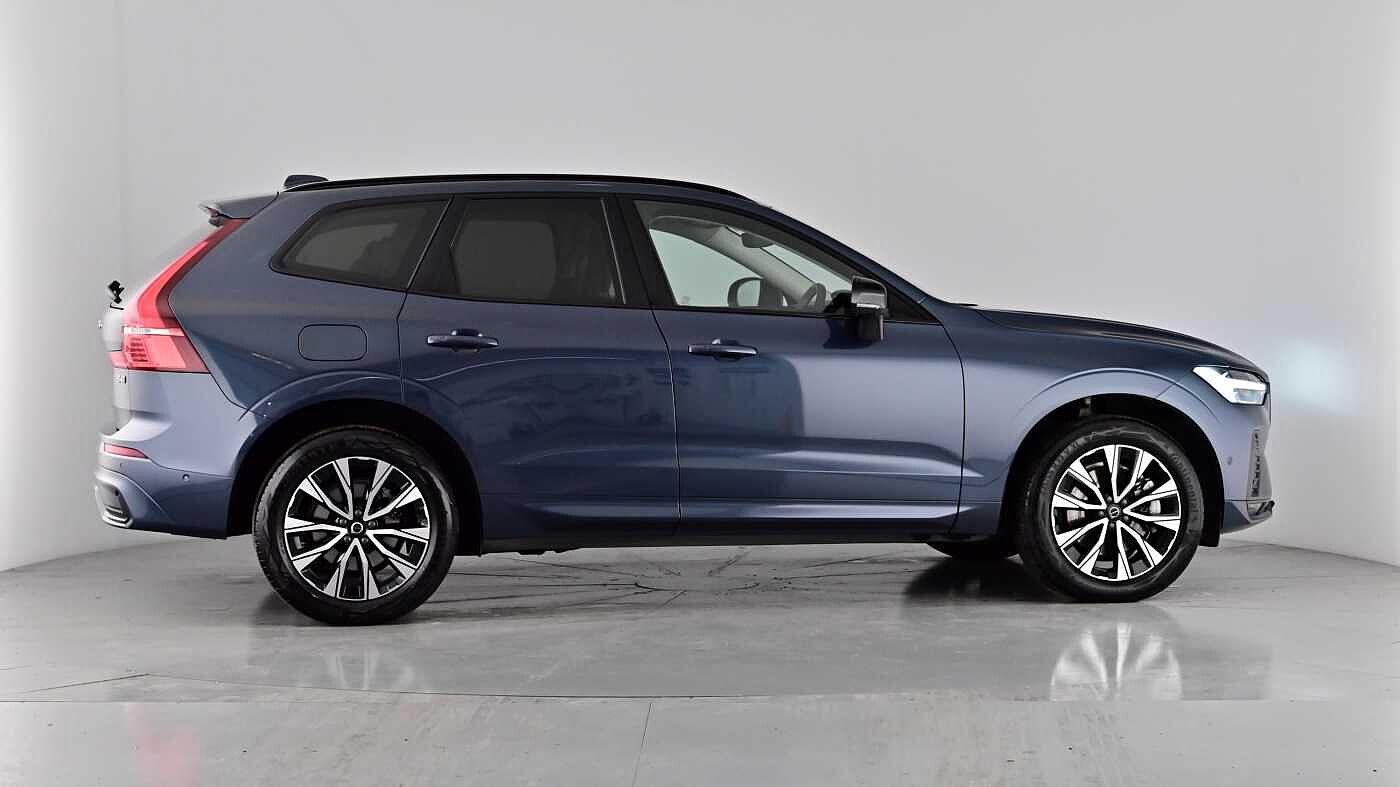 Used Volvo XC60 2023 for sale - 75946685: Photo 70