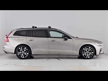 Used Volvo V60 2022 for sale - 74878705: Photo