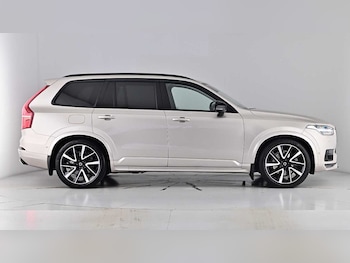Used Volvo XC90 2024 for sale - 75537315: Photo