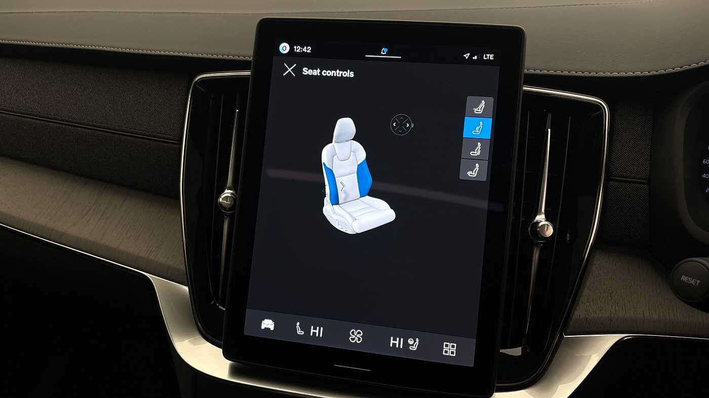 Used Volvo XC90 2025 for sale - 78211988: Photo 25